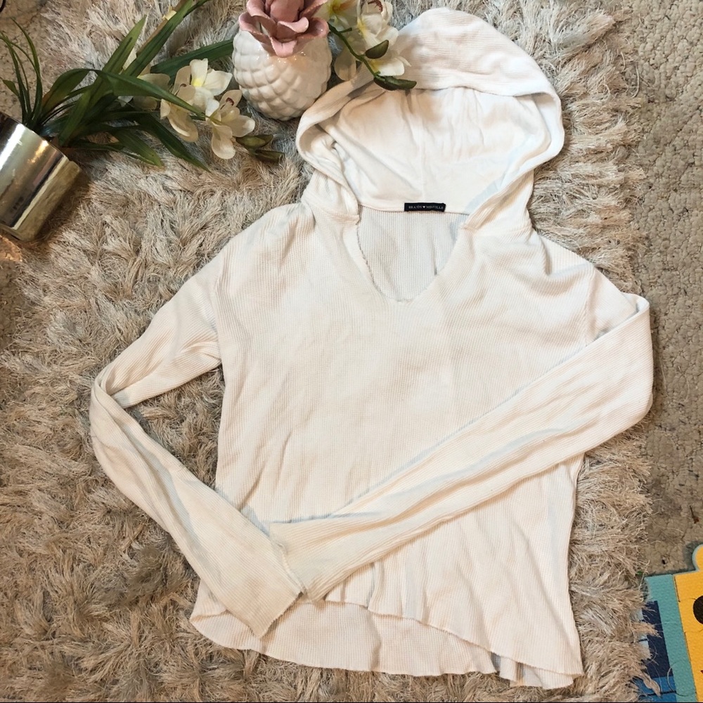 Brandy Melville Clothes - Picture 2 of 8